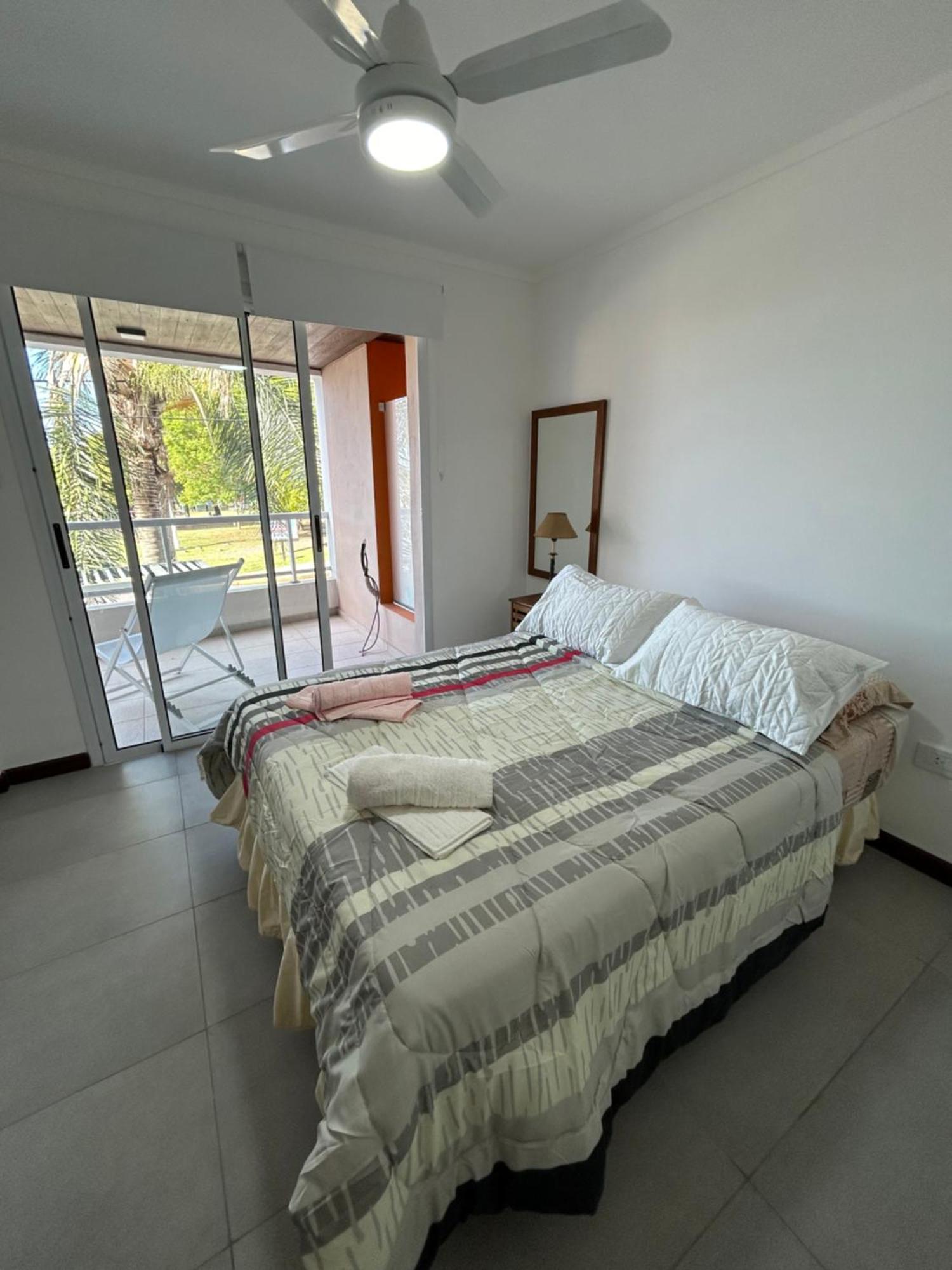 Departamento Del Rio Apartment ปารานา ภายนอก รูปภาพ